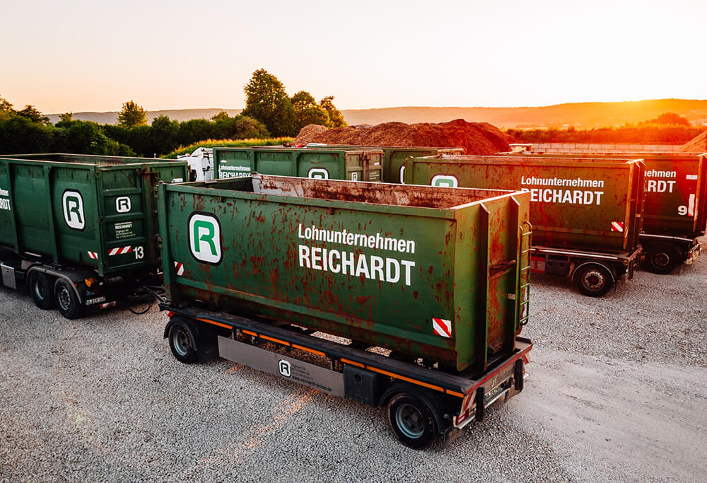 Reichardt-Lohnunternehmen-Forstwirtschaft-Holztransport Holztransport für Hackgut, Rundholz von Lohnunternehmen Reichardt